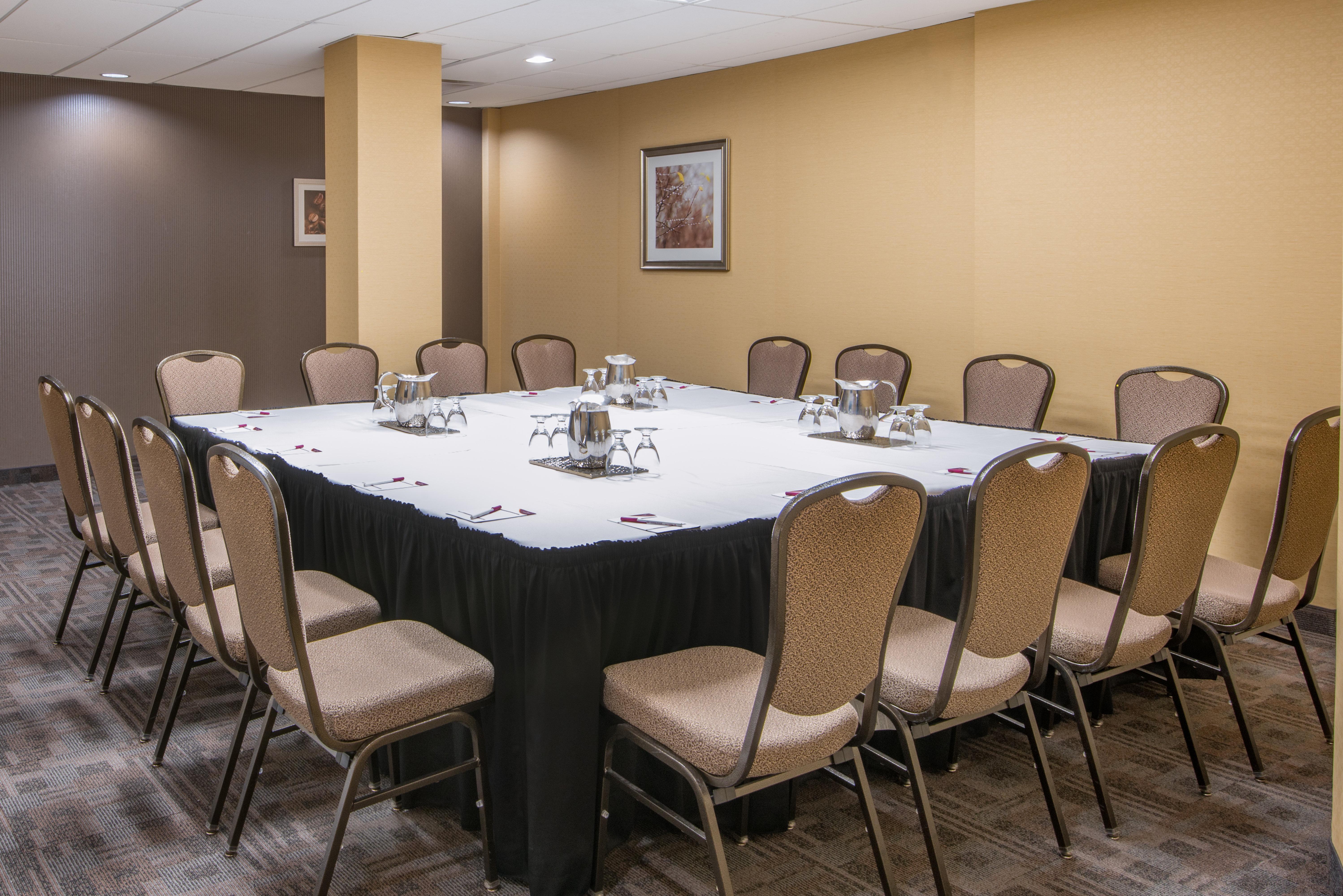Hotel Crowne Plaza Kitchener-Waterloo By Ihg Extérieur photo