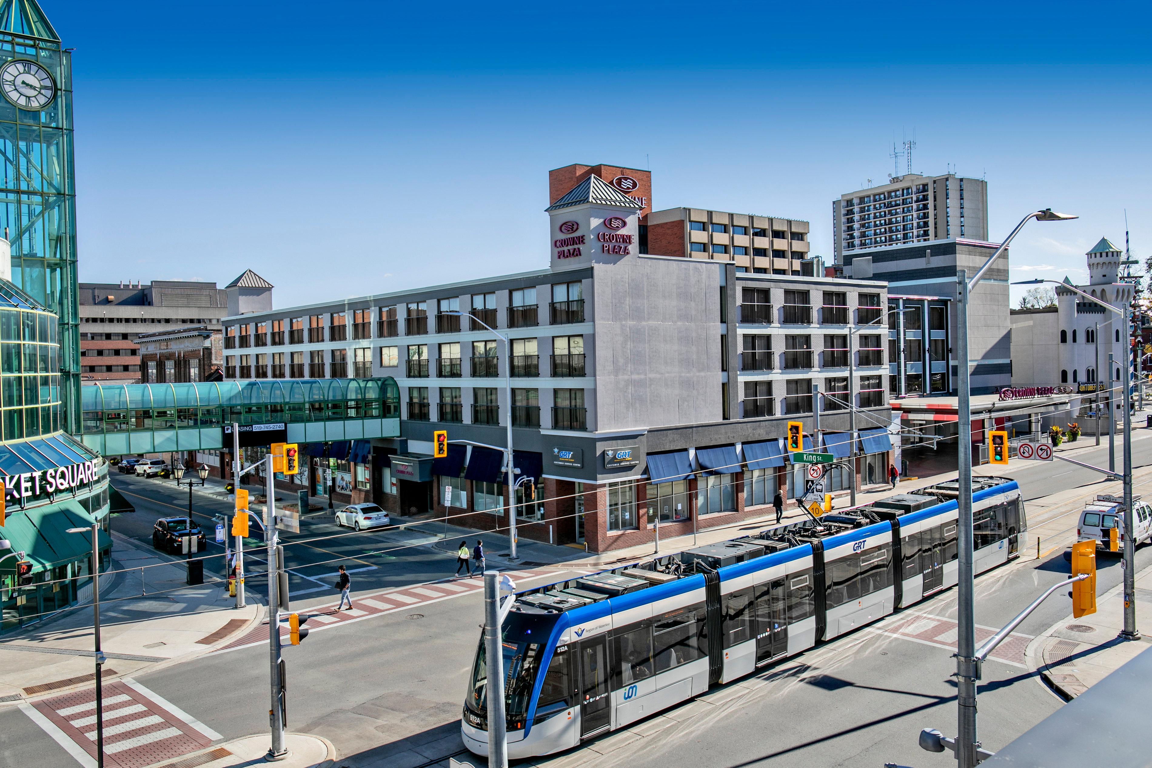 Hotel Crowne Plaza Kitchener-Waterloo By Ihg Extérieur photo
