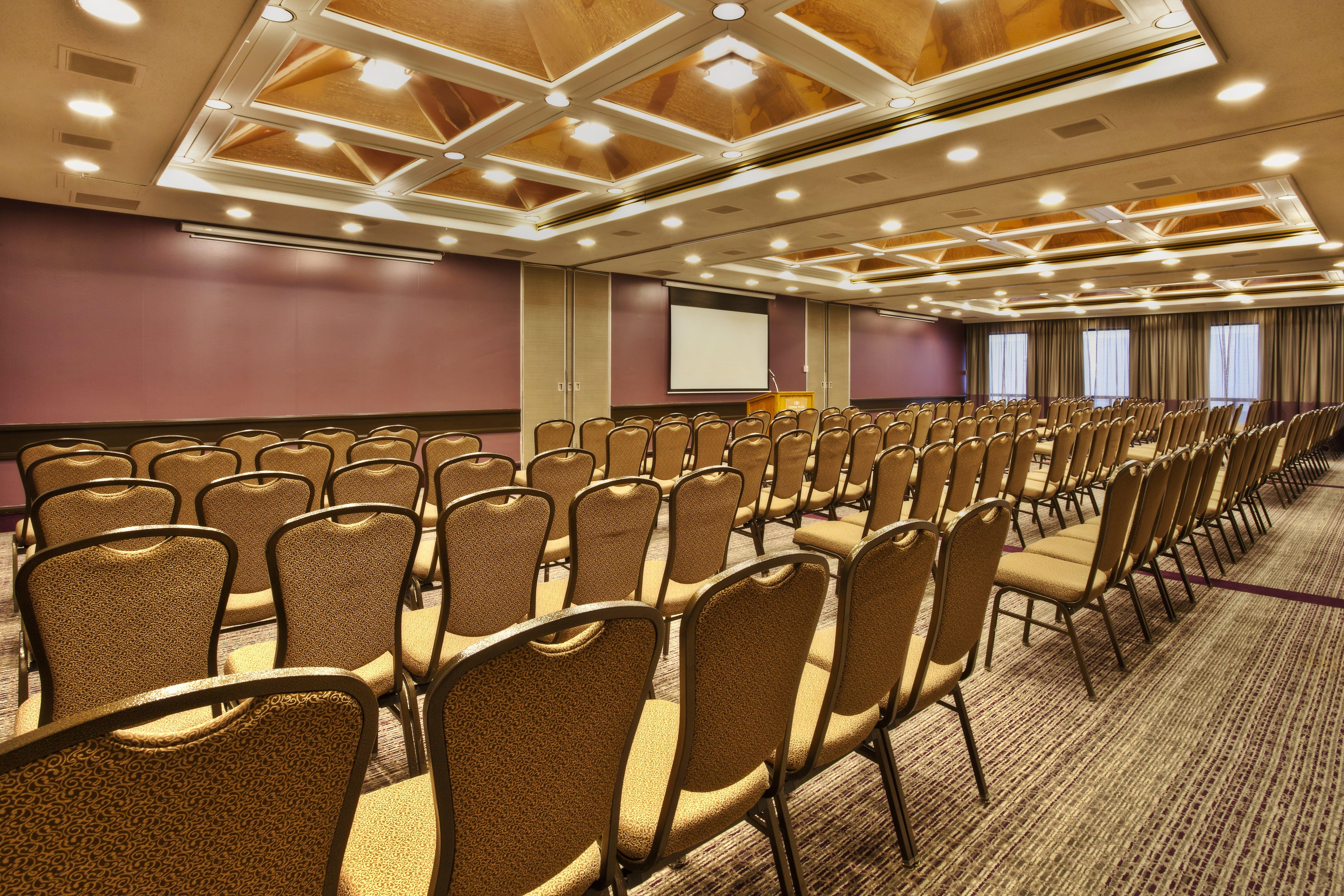 Hotel Crowne Plaza Kitchener-Waterloo By Ihg Extérieur photo