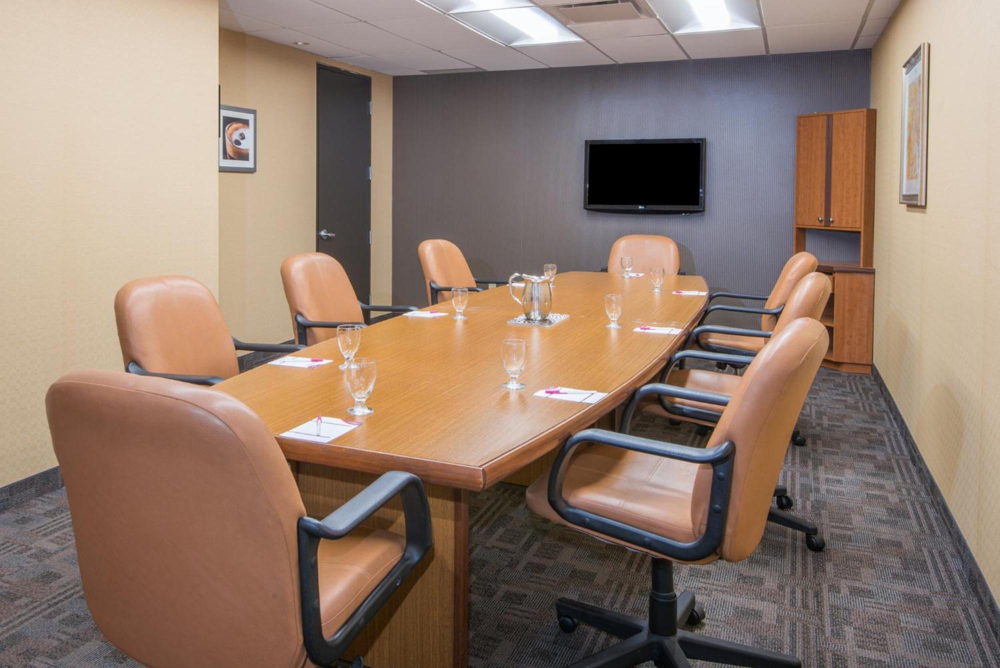 Hotel Crowne Plaza Kitchener-Waterloo By Ihg Extérieur photo
